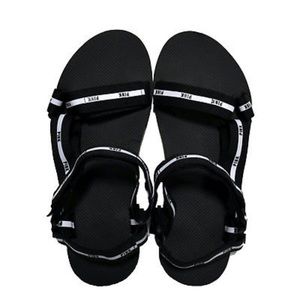 Brand 🆕 Victoria Secret PINK sandals